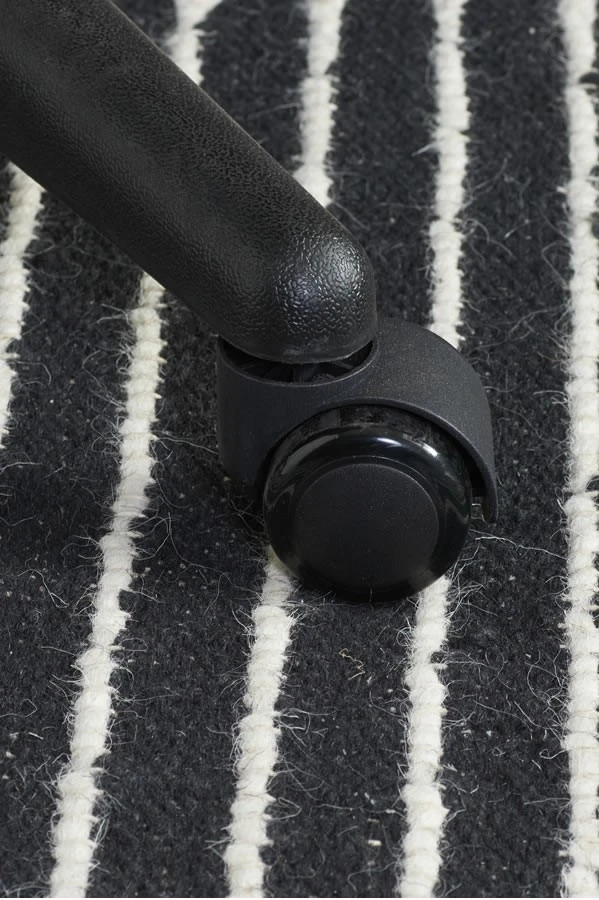 Marvel Gaming Chair 8 Marvel Gaming Chair - Image 7