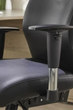 Onyx Leather Office Chair -Office Furniture Store onyx 9