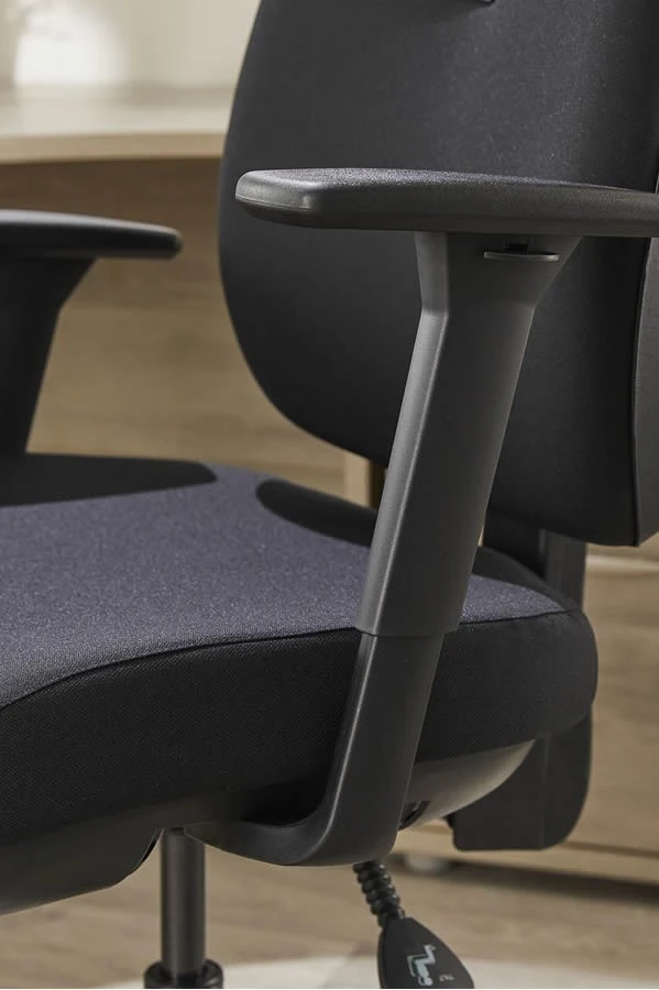 Saturn Ergonomic Padded Office Chair 11 Saturn Ergonomic Padded Office Chair - Image 9